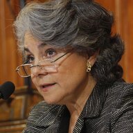 MARÍA ELENA AGÜERO